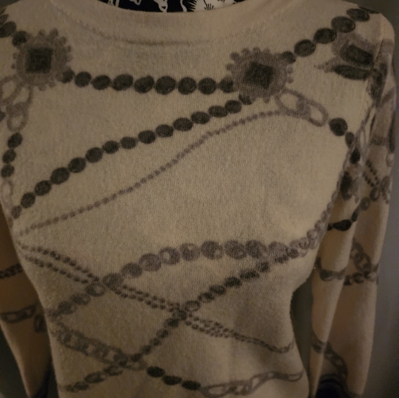 Merino Wool Sweater - Picture 8 of 9